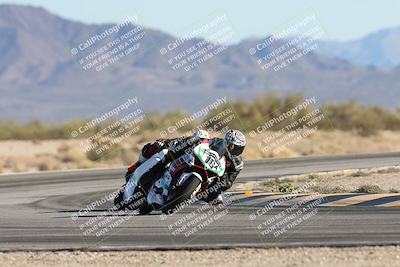 media/Dec-06-2025-CVMA (Sat) [[4a896cc04c]]/Race 8- Formula 40 MW and LW/